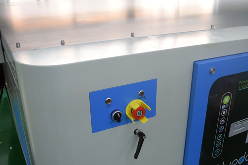 UV平板喷绘机自动介质定位装置