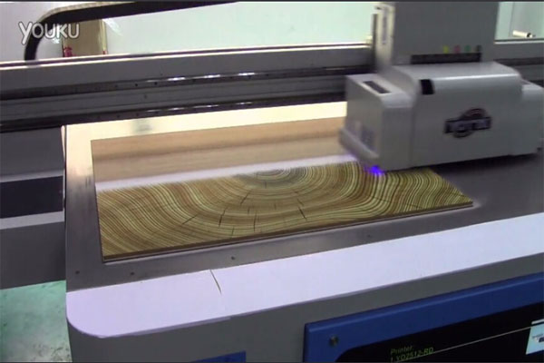 越达视频直播：找UV竹质地板打印机就来越达