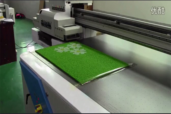 越达UV彩印机彩印PVC地毯实拍